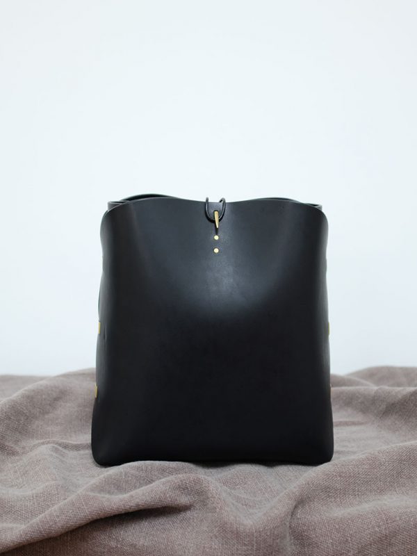 leather bag big